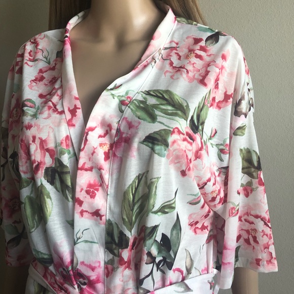 Show Me Your Mumu Brie Robe OS EUC - Picture 4 of 7